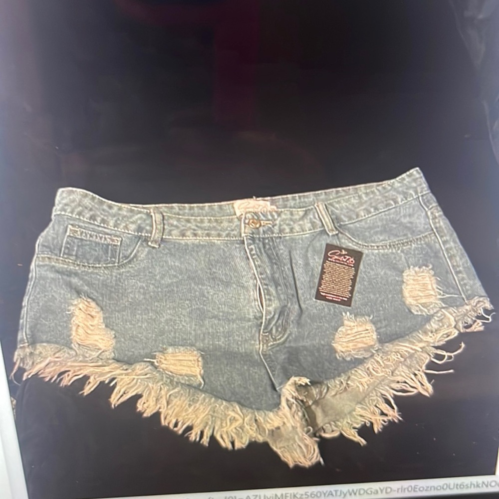 Distressed shorts
